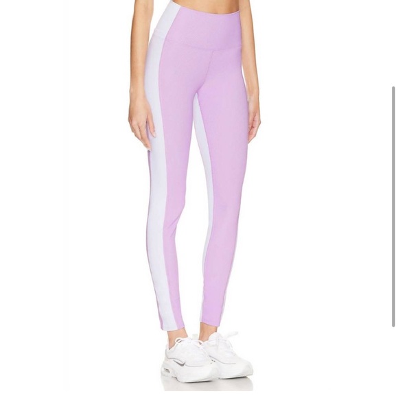 NWT Beach Riot Color-Block Legging Orchid Bloom Purple White- Size XS - Picture 1 of 10